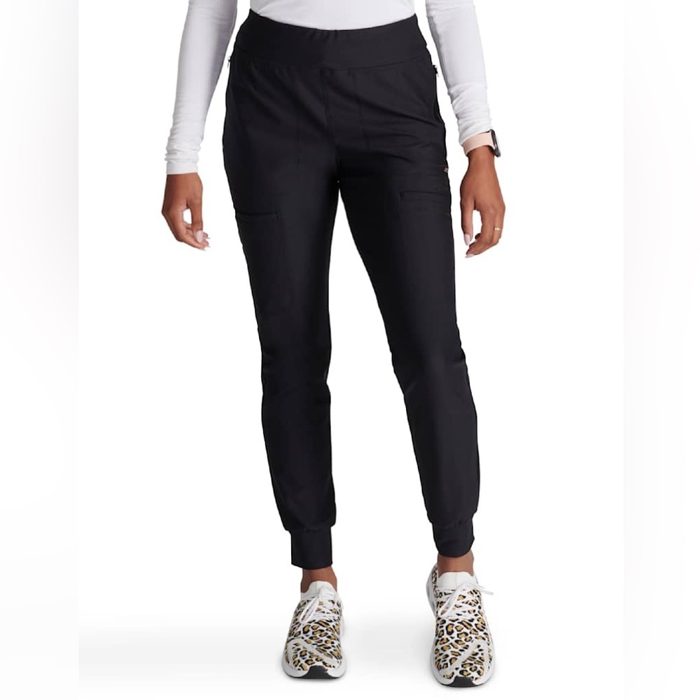 NWT Cherokee Form Mid-Rise Jogger Scrub Pant - Small